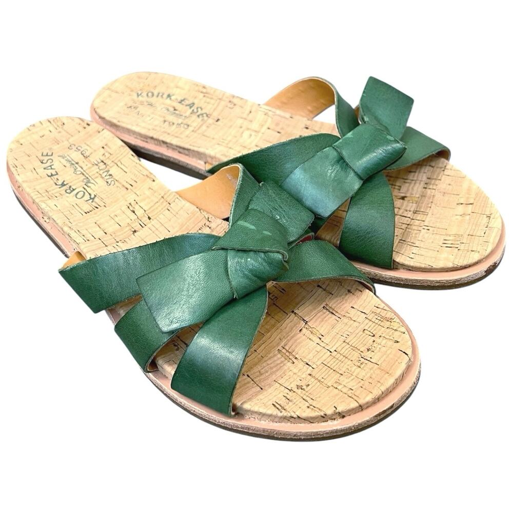NWT Kork-Ease Green Leather Bow Cork Slide Sandals Women’s Size 9 M